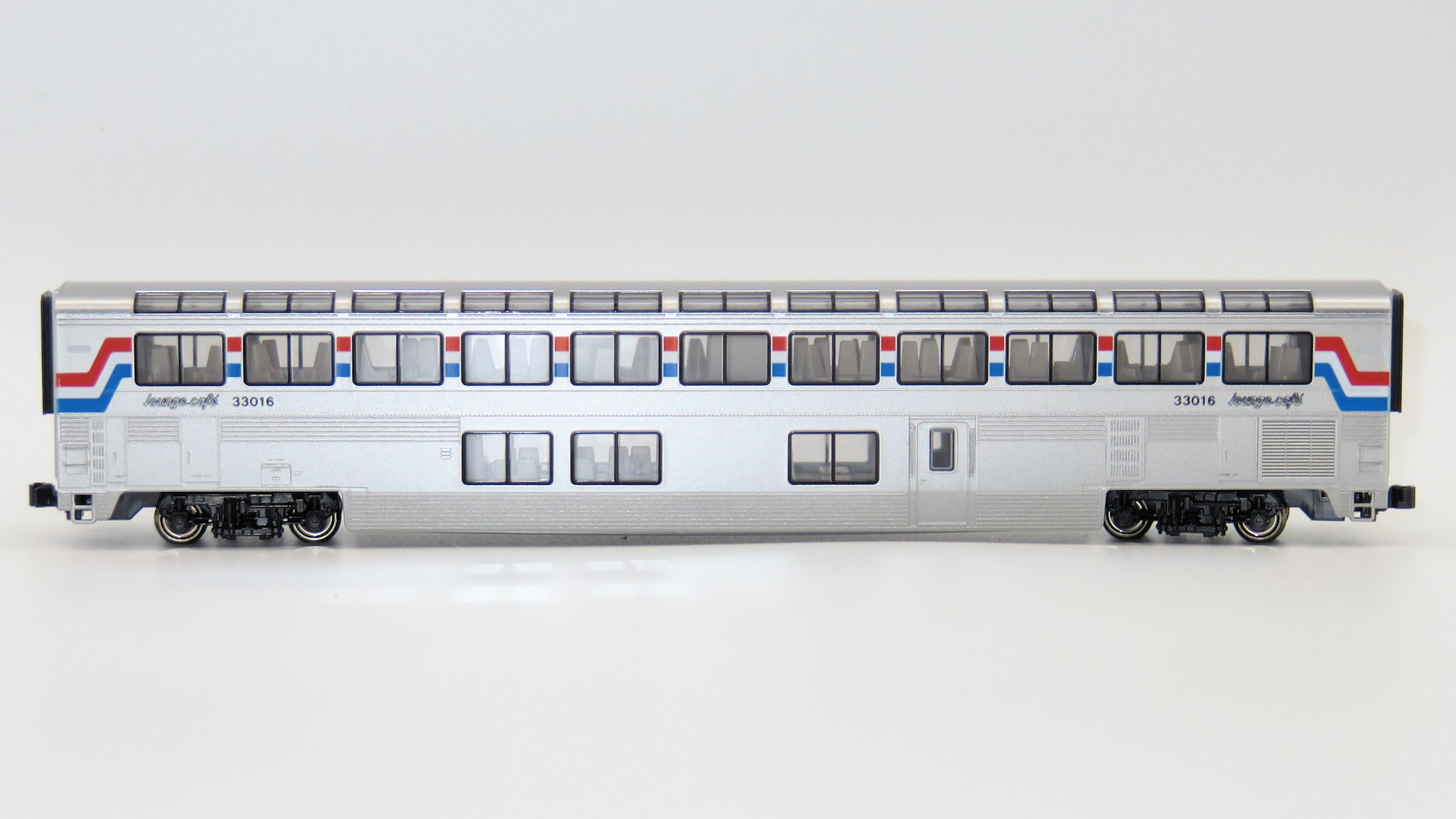 N Scale - Kato USA - 106-3502-D - Passenger Car, Lightweight, Amtrak Superliner - Amtrak - 33016