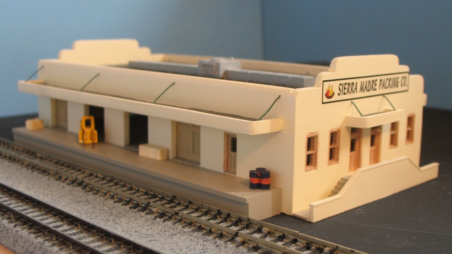 N Scale - Trains by Randy Brown - N-153 - Commercial Structures