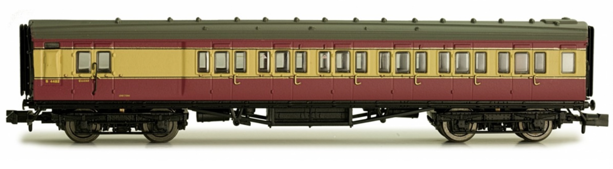 N Scale - Dapol - 2P-012-652 - Passenger Car, Brake Van, Maunsell, 3rd Class - British Rail - 4482