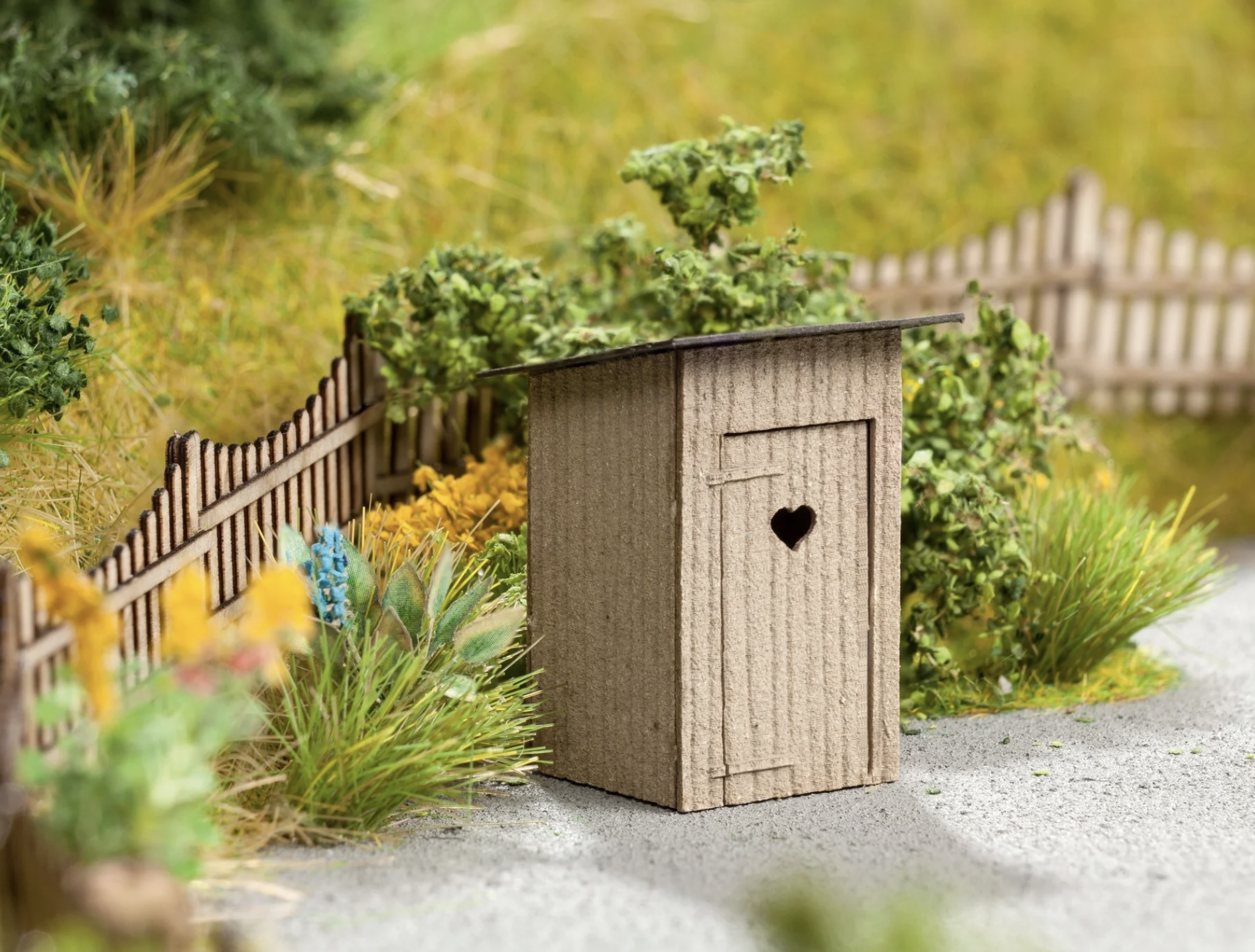 N Scale - Noch - 14636 - Scenery, Outhouse - Scenery