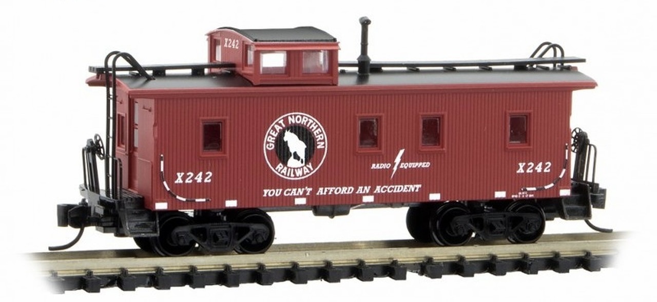 N Scale - Micro-Trains - 051 52 350 - Caboose, Cupola, Wood - Great Northern - X242