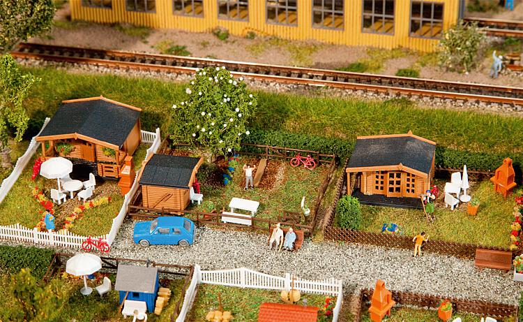 N Scale - Faller - 272550 - Scenery, Farm, Residential, Garden - Scenery