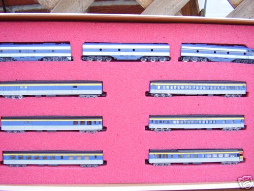 N Scale - Con-Cor - 0001-004807 - Passenger Train, Diesel, North American, Transition Era - Chesapeake & Ohio - 9-Unit