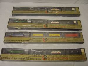 N Scale - MRC - Freight Train, Steam, North American, Transition Era - Chesapeake & Ohio - Multiple