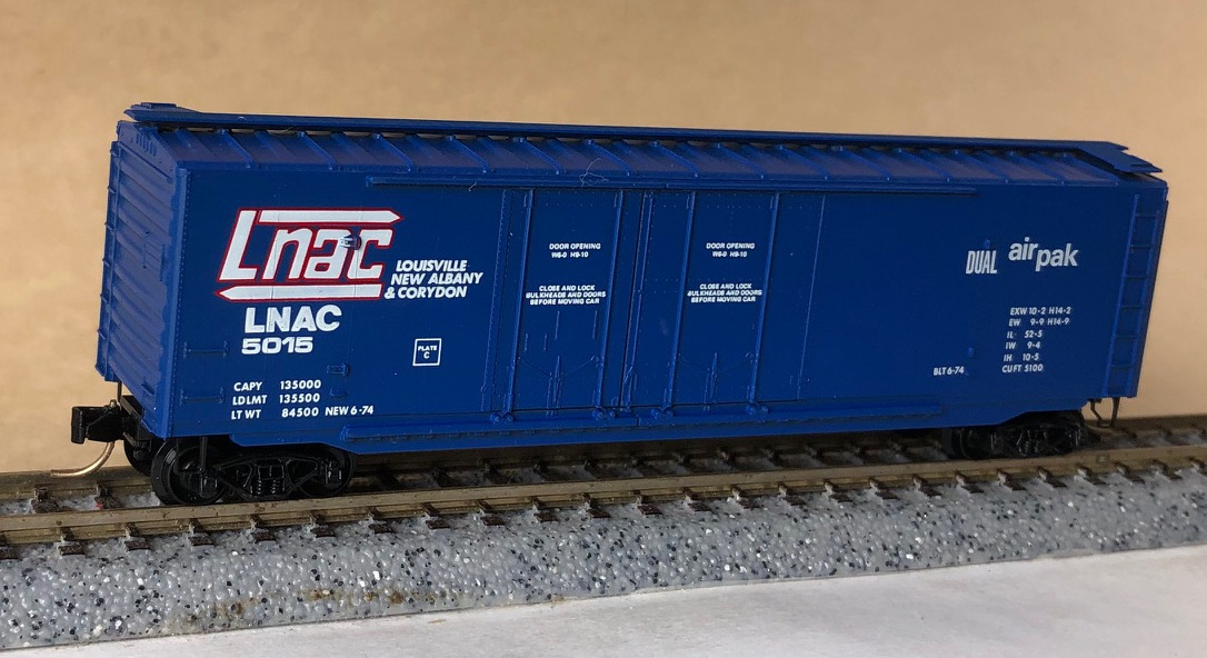 N Scale - Micro-Trains - 36050 - Boxcar, 50 Foot, Steel, Plug Door - Louisville New Albany & Corydon - 5015
