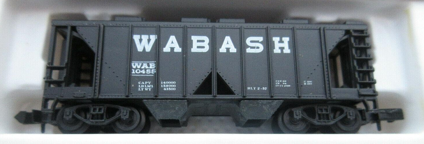 N Scale - Arnold - 5301 - Covered Hopper, 2-Bay, ACF 36 Foot - Wabash - 10455