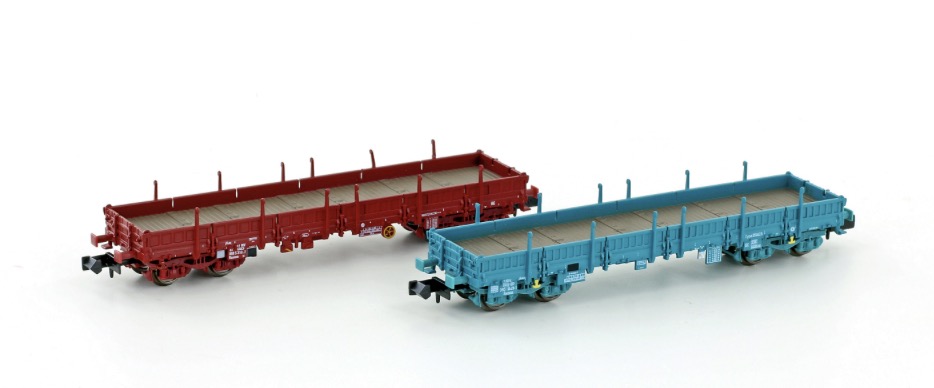N Scale - Hobbytrain - H23882 - Flatcar, Remms, Stakes, Epoch V - SNCB/NMBS (Belgian National Railway) - 2-Pack