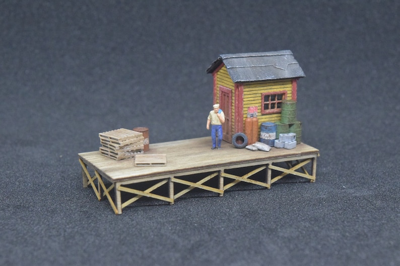 N Scale - Piper Craftsman Kits - UNKNOWN - Railroad Structures