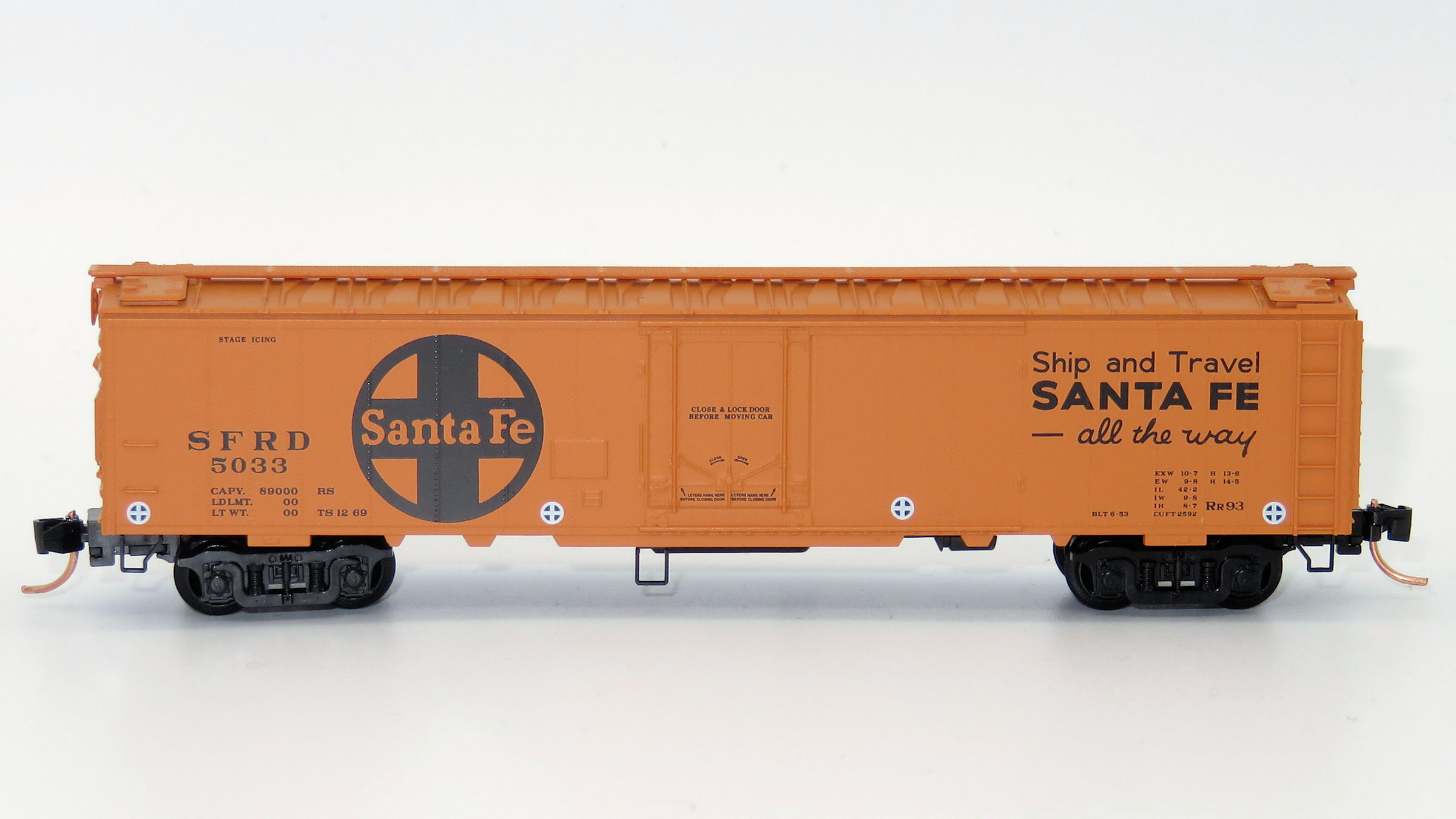 N Scale - Micro-Trains - 52050 - Reefer, 50 Foot, Mechanical - Santa Fe - 5033
