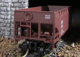 N Scale - Micro-Trains - 55300 - Open Hopper, 2-Bay, Offset Side - Chicago Milwaukee St. Paul & Pacific - 94537