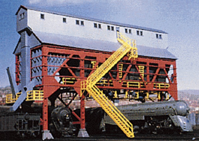 N Scale - IHC - 5300 - Structure,Railroad, Coal Bunker - Railroad Structures