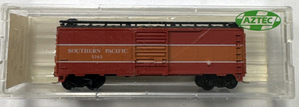 N Scale - Aztec - SPEX2005-13 - Boxcar, 40 Foot, PS-1 - Southern Pacific - 5743