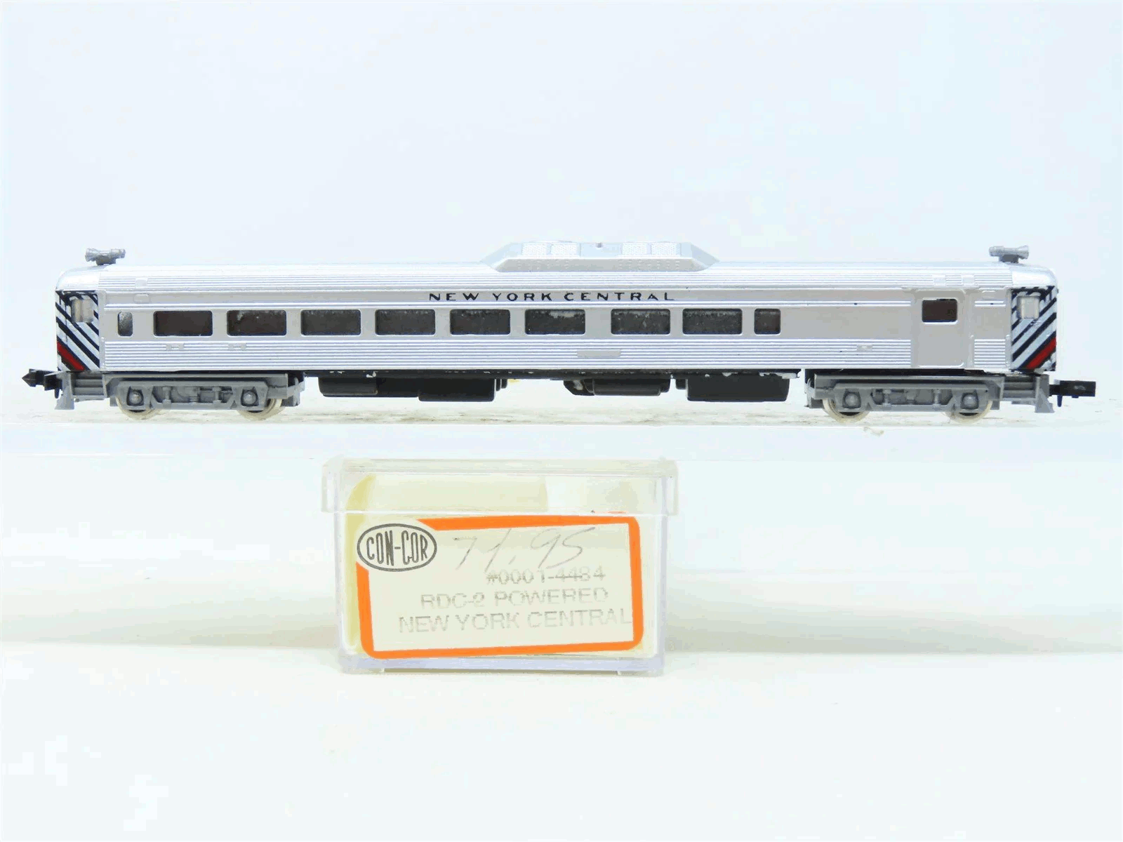 N Scale - Con-Cor - 0001-4484 - Railcar, Diesel, Budd RDC - New York Central