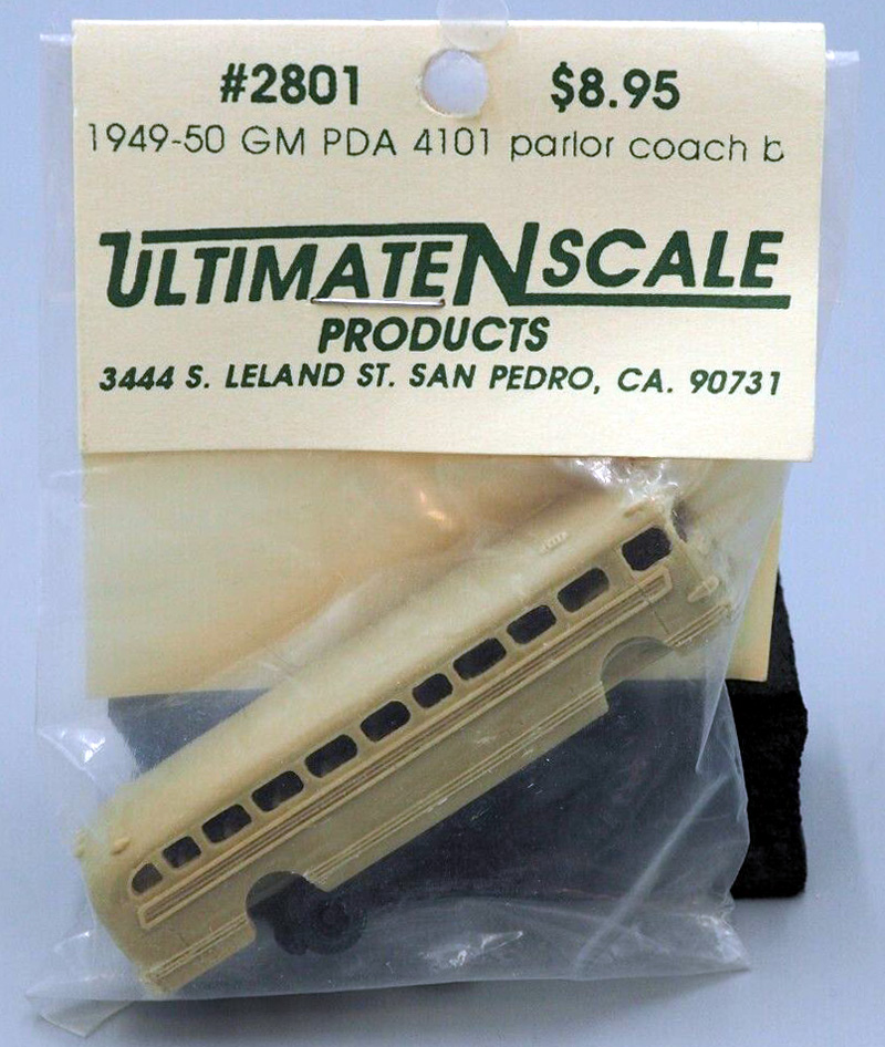 N Scale - Ultimate N Scale Products - 2801 - Bus, GM PD-4103 - Undecorated