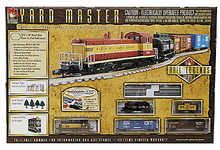 N Scale - Life-Like - 7576 - Freight Train, Diesel, North American, Transition Era - Chicago & North Western - Yard Master SW-9 Diesel Train Set