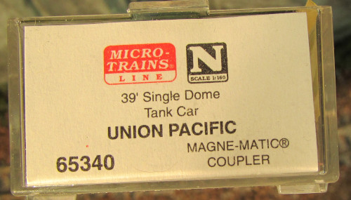 N Scale - Micro-Trains - 65340 - Tank Car, Single Dome, 39 Foot - Union Pacific - 908810