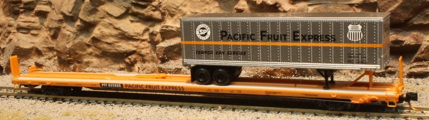 N Scale - Micro-Trains - 071 53 100 - Flatcar, 89 Foot, TOFC - Pacific Fruit Express - 835894