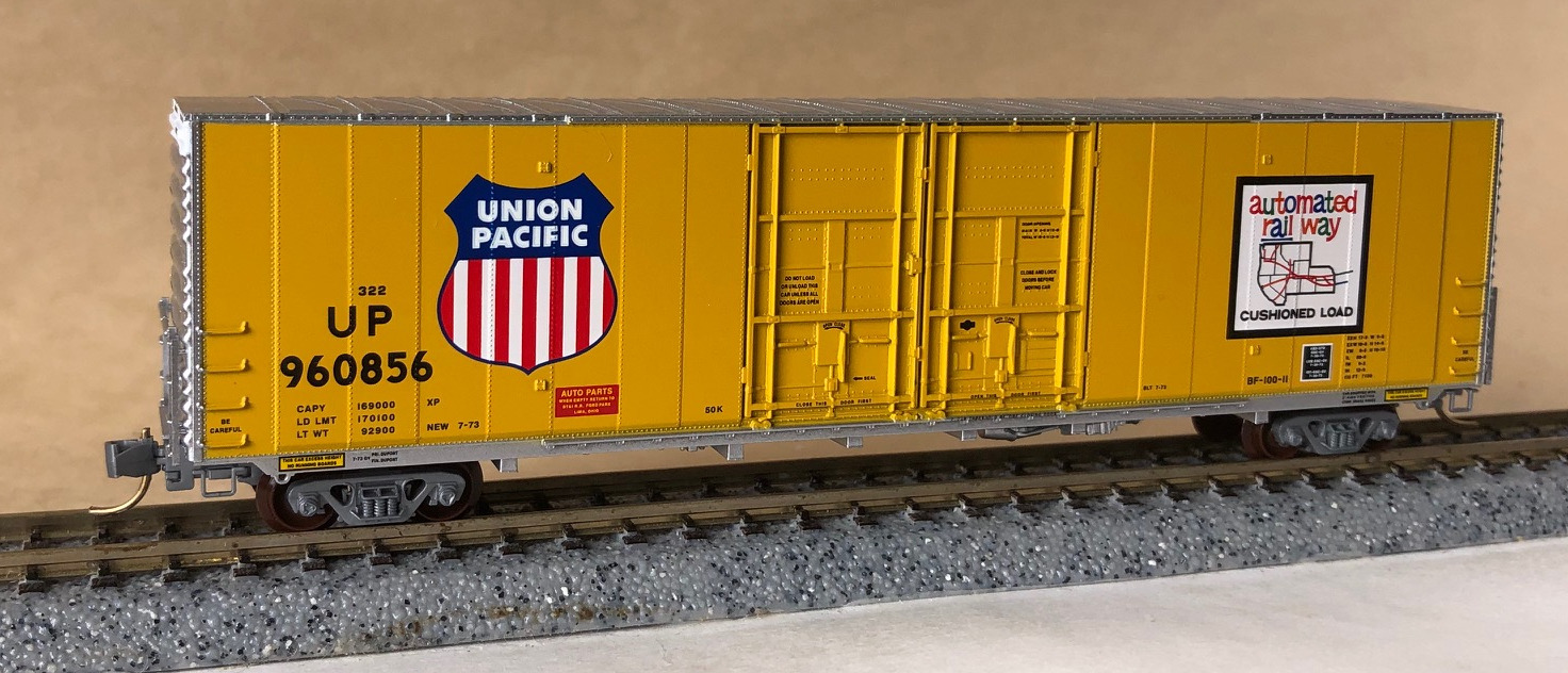 N Scale - Micro-Trains - 102020 - Boxcar, 60 Foot, Gunderson, Hi-Cube - Union Pacific - 960856