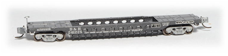 N Scale - Eastern Seaboard Models - 003010 - Container Car, Well, GSC - Holiday Car - 241225