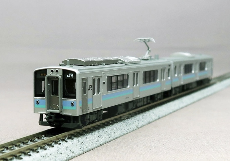 N Scale - Kato - 10-1811 - Passenger Train, Electric, Series 127