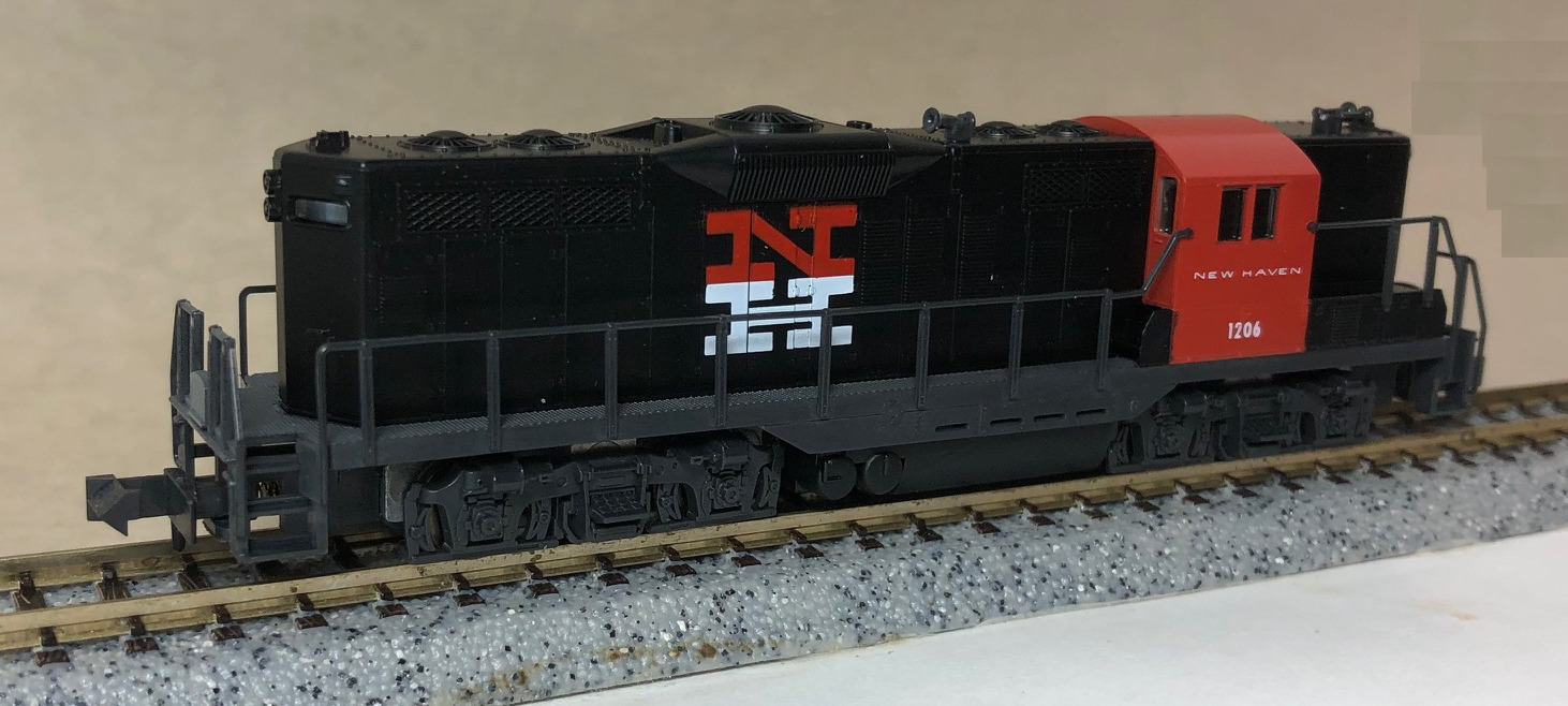 N Scale - Atlas - 4334 - Locomotive, Diesel, EMD GP9 - New Haven - 1206