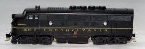 N Scale - Kato USA - 176-071 - Locomotive, Diesel, EMD F3 - Pennsylvania - 9519