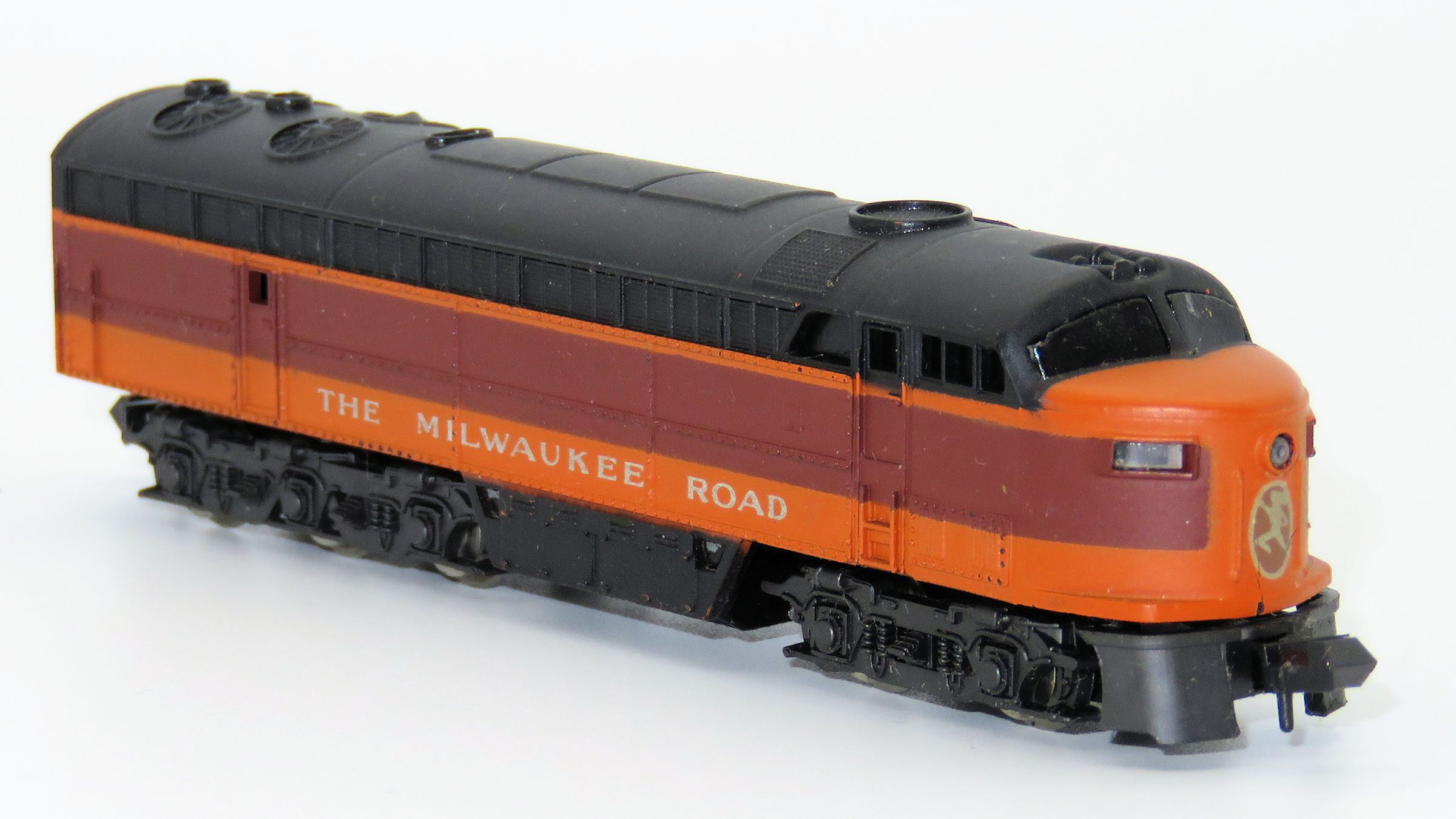 N Scale - Atlas - 2123 - Locomotive, Diesel, Fairbanks Morse, C-Liner - Milwaukee Road
