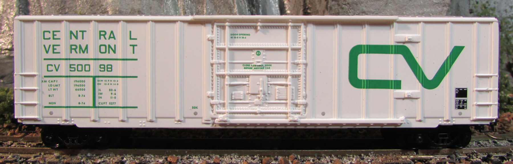 Micro Trains MTL Napierville Junction 50 Foot Box Car New Old Stock 