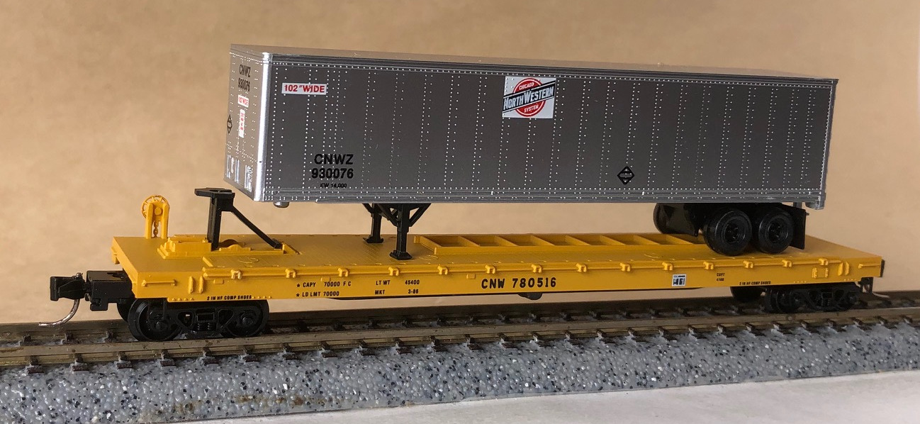 N Scale - Micro-Trains - 64024 - Flatcar, 60 Foot - Chicago & North Western - 780516