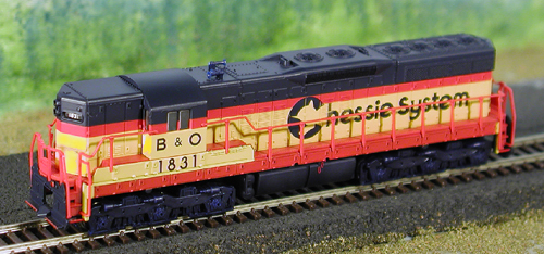 N Scale - Atlas - 53504 - Locomotive, Diesel, EMD SD9 - Chessie System - 1831