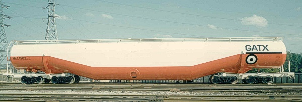 Vehicle - Rail - Rolling Stock (Freight) - Tank Car - 94 Foot Whale Belly