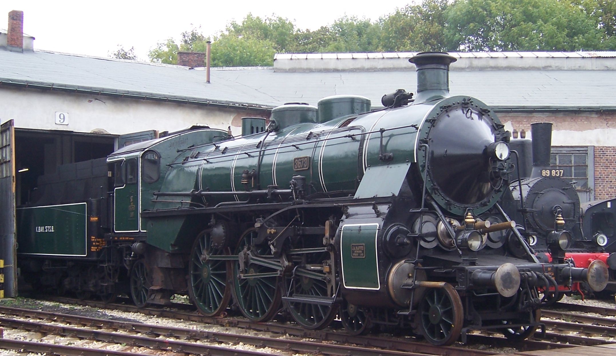 Vehicle - Rail - Locomotive - Steam - 4-6-2, BR 18