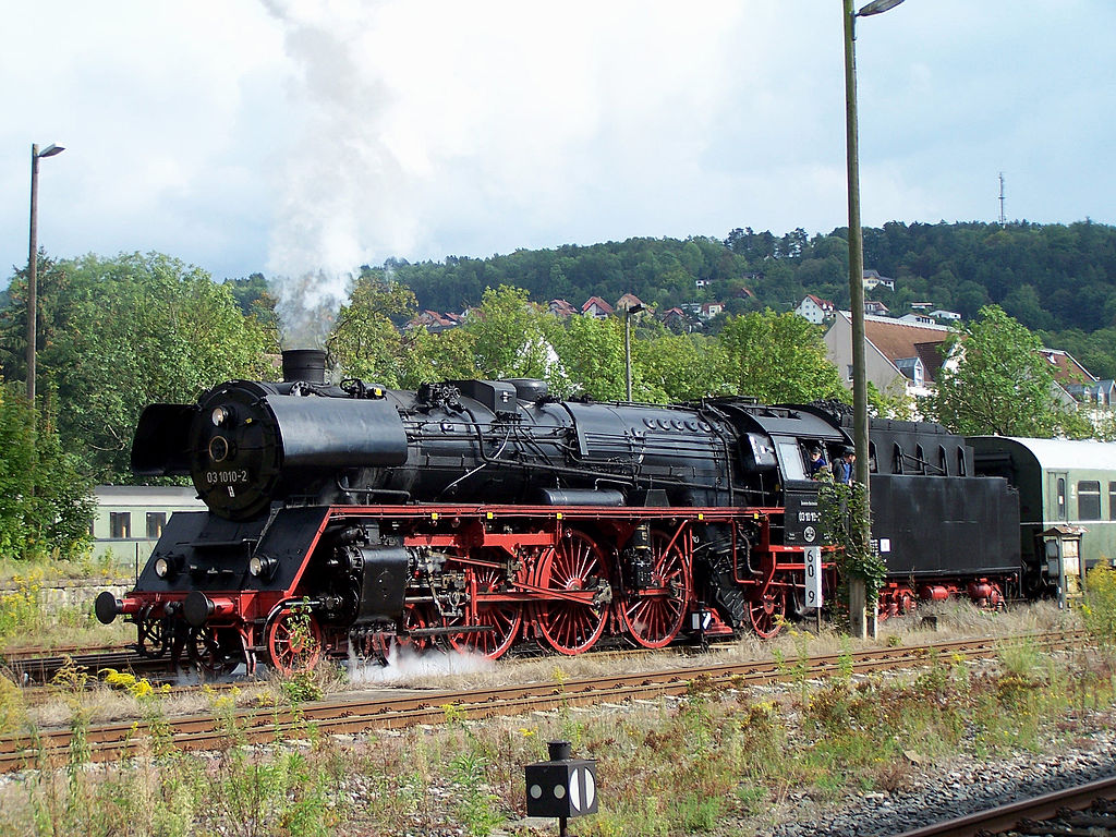 Vehicle - Rail - Locomotive - Steam - 4-6-2, BR 03