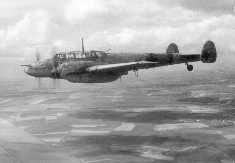Vehicle - Aircraft - Propeller - Messerschmitt - Bf 110