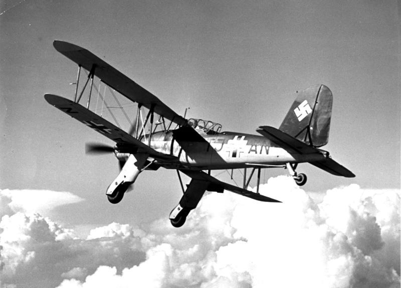 Vehicle - Aircraft - Propeller - Fi 167