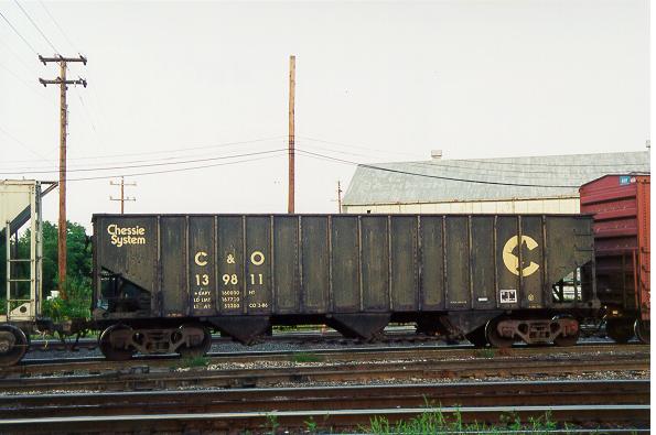 Vehicle - Rail - Rolling Stock (Freight) - Open Hopper - 3-Bay 70 Ton Offset