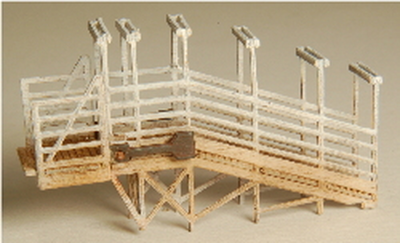 Z Scale - GCLaser - 5225 - Structure, Railroad, Livestock Ramp - Undecorated