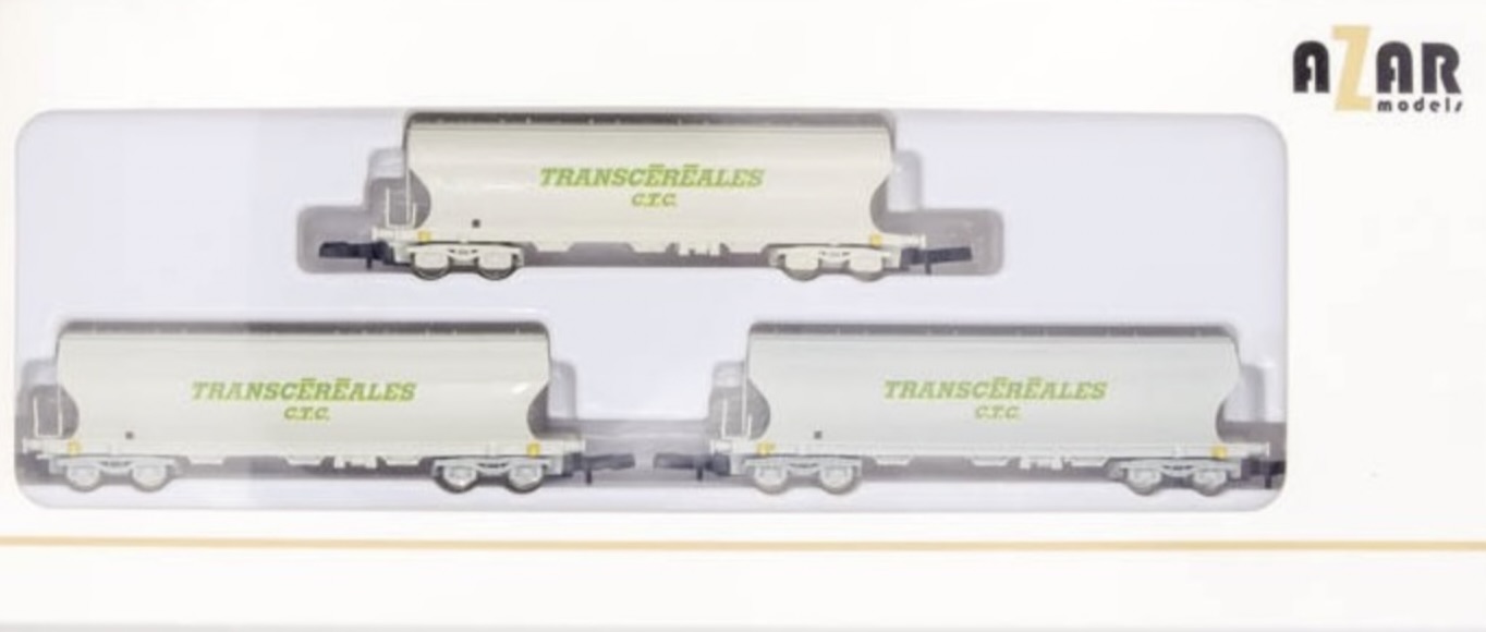 Z Scale - Azar Models - W01-TC3 - Covered Hopper, 3-Bay - SNCF - 3-Pack