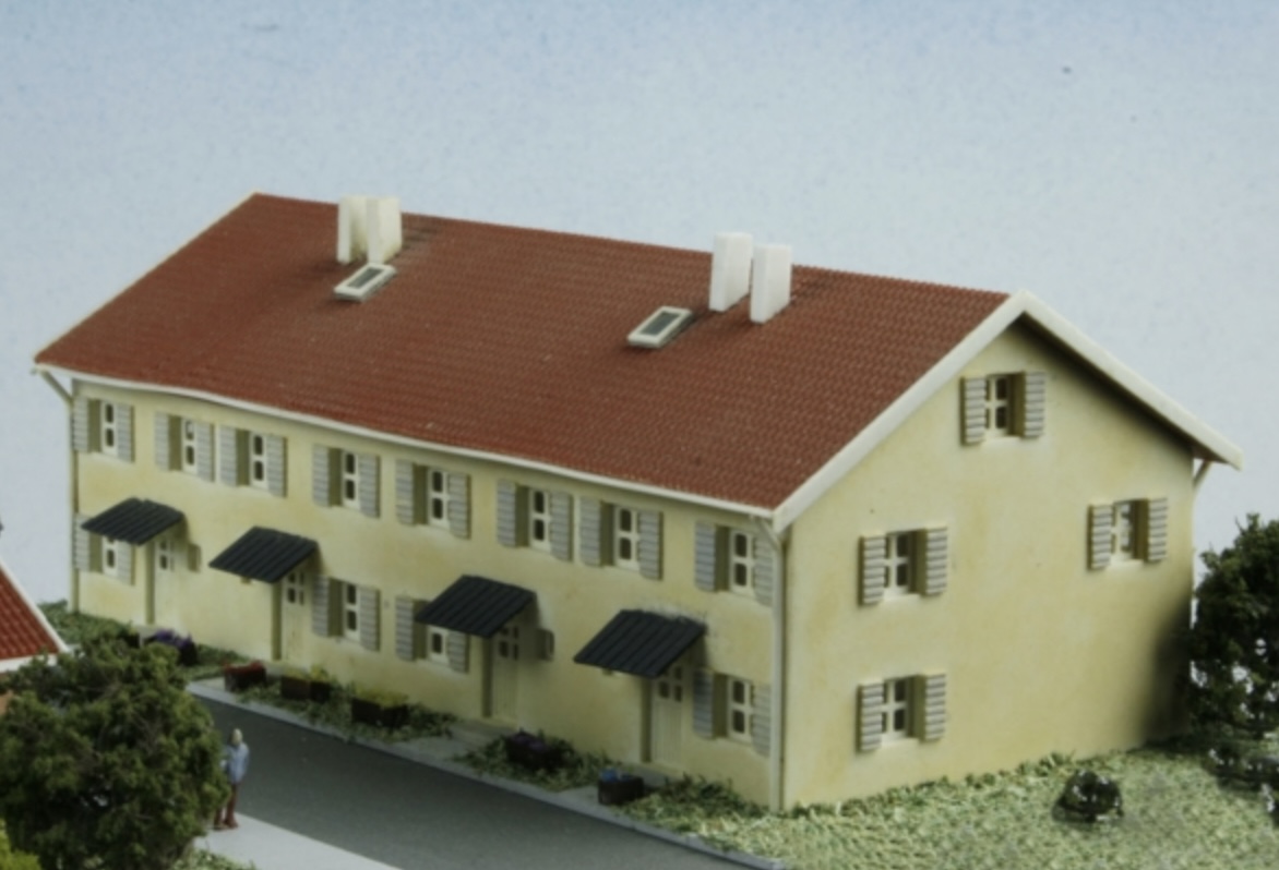 Z Scale Luetke 73 251 Structure, Building, Residential, Hou...