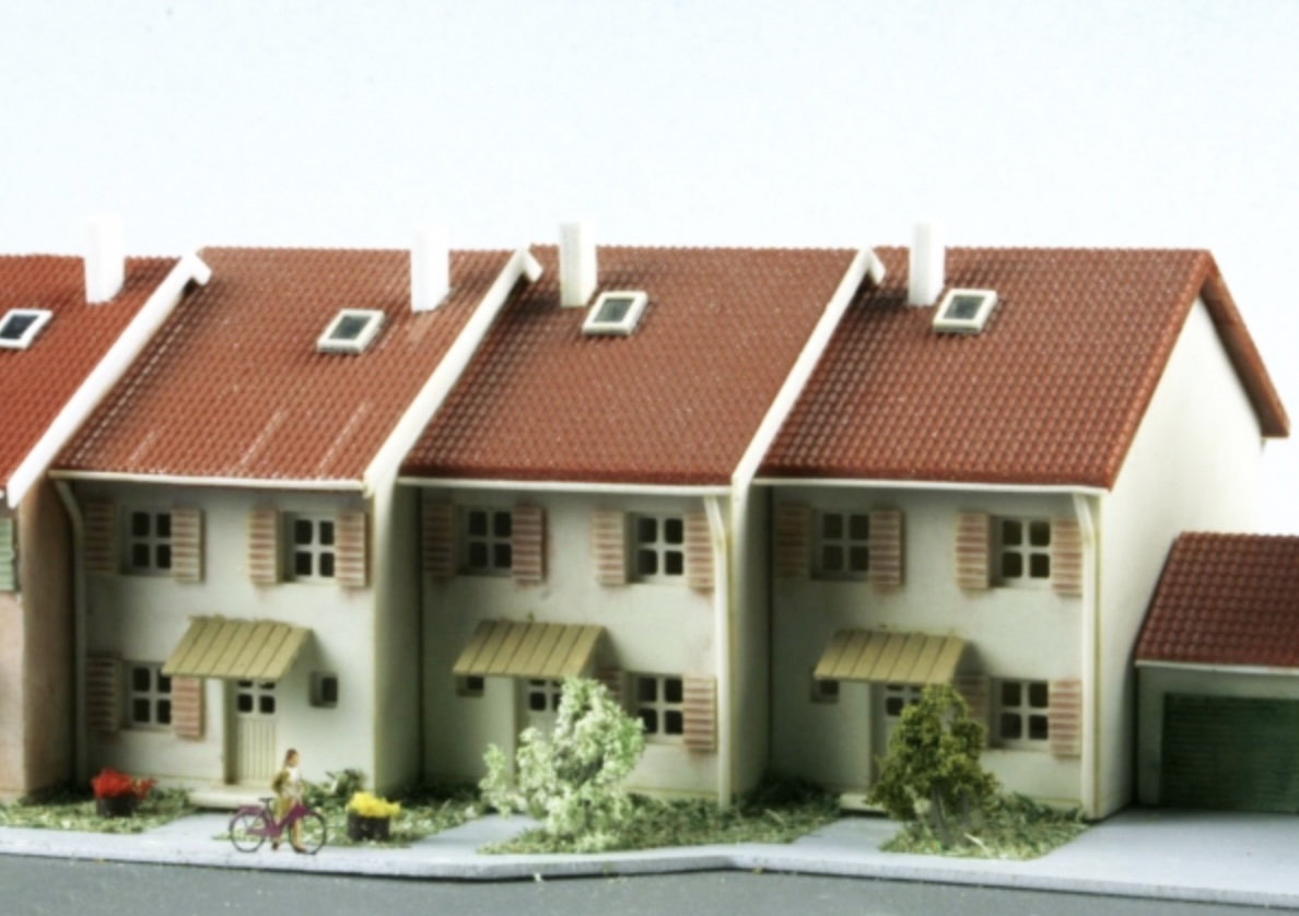 Z Scale Luetke 73 257 Structure, Building, Residential, Hou...