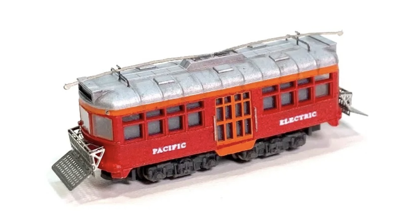 Z Scale - Showcase Miniatures - 4046 - Passenger Car, Trolley, Roger Rabbit - Pacific Electric